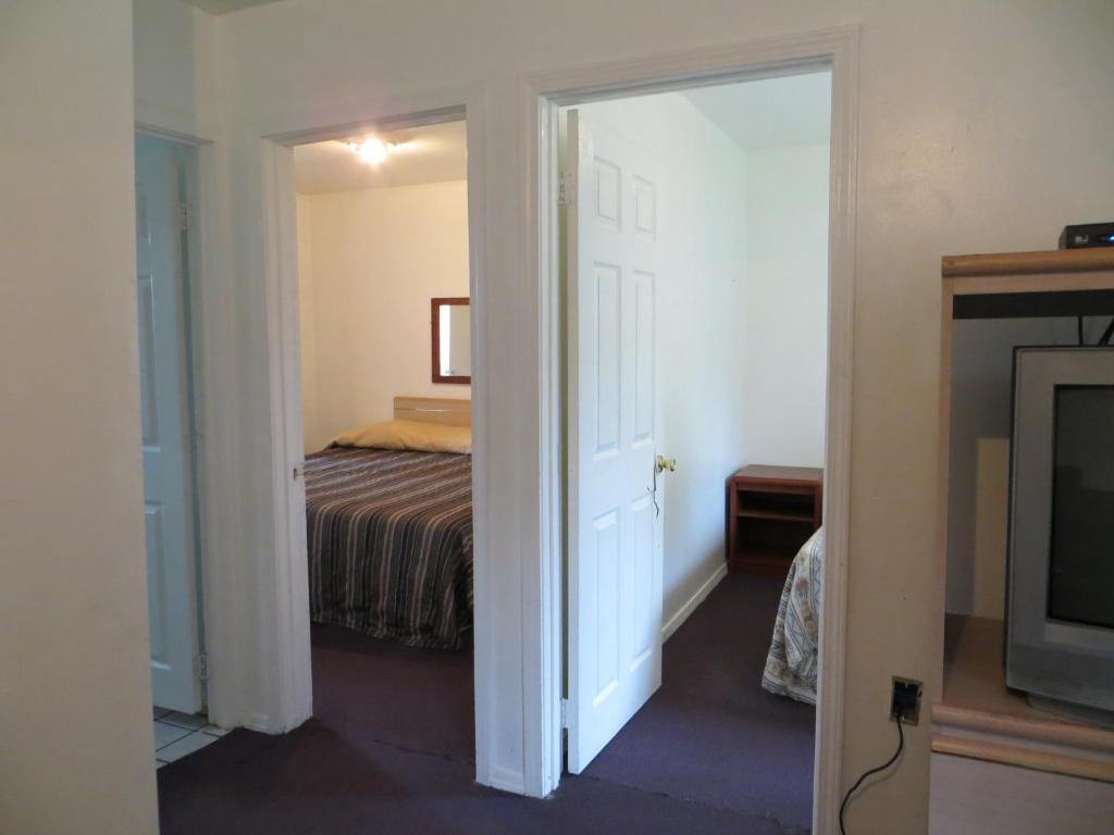 Madison Suites Motel Portland Exteriör bild